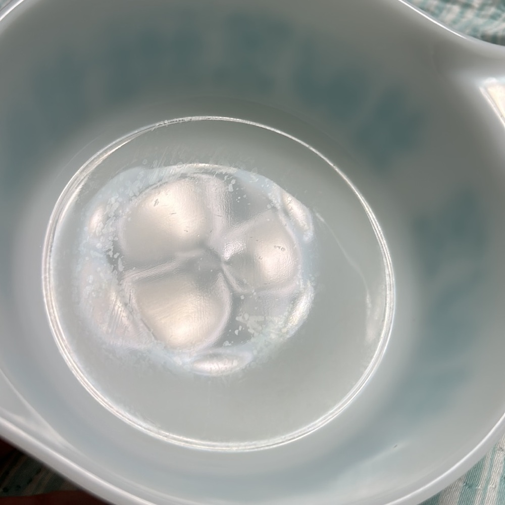 Pyrex Butterprint 1 1/2 Pint Casserole Dish # 472 No Lid EVC - Picture 7 of 13